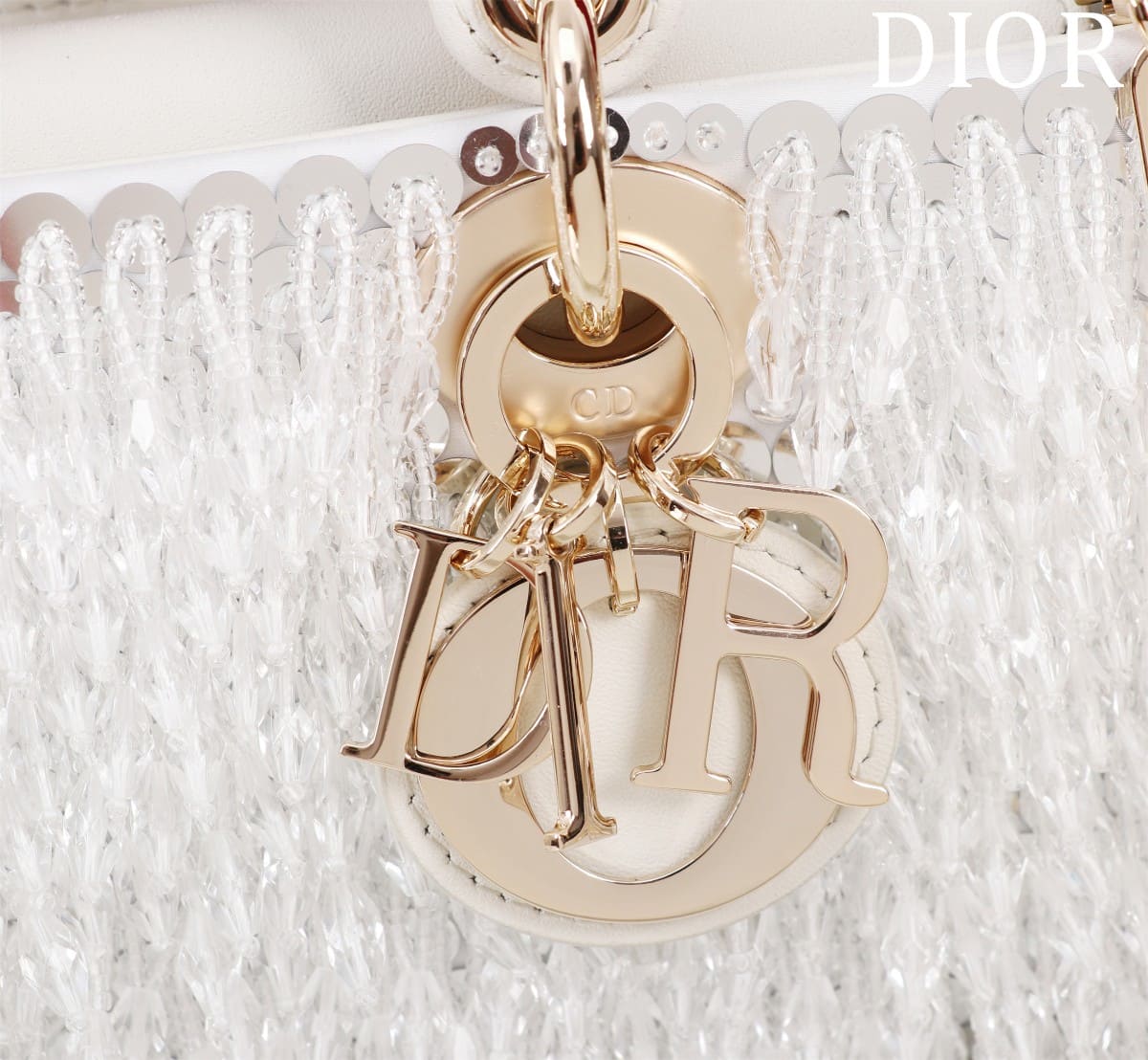 TÚI CHRISTIAN DIOR Lady-Joy embroiders tattered hạt cườm trắng