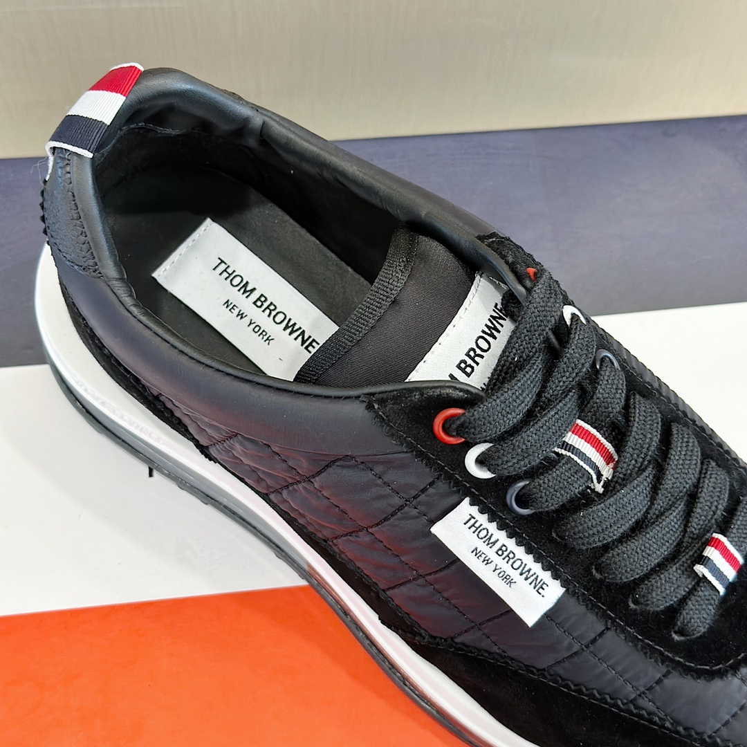 GIÀY THOM BROWNE SNEAKERS SHOES AAA