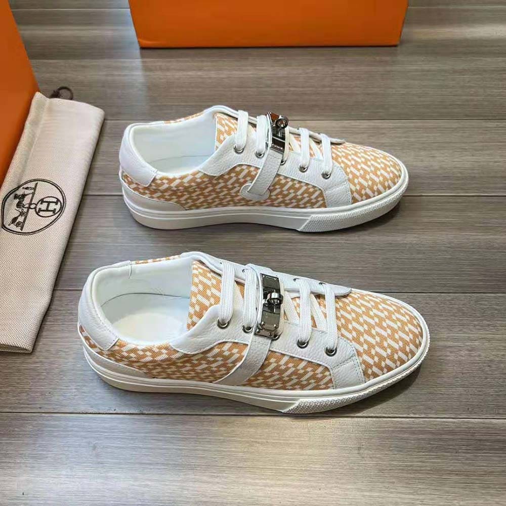 GIÀY Hermes Women Free Sneaker in Calfskin-White