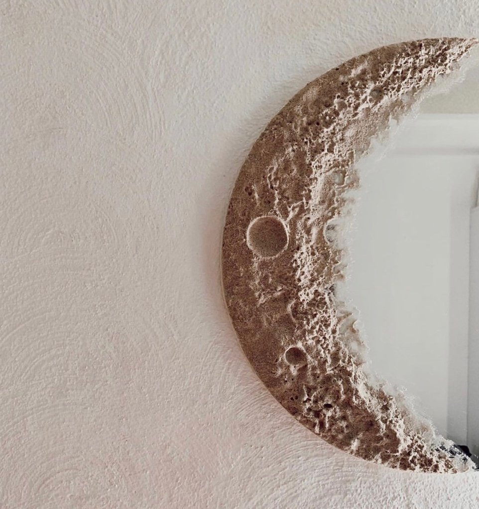GƯƠNG Lunar Mirror Crescent Moon