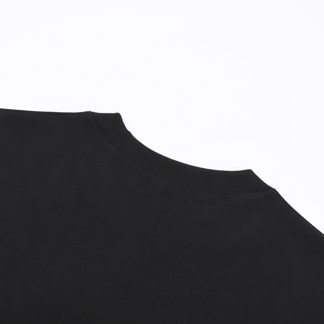 ÁO PRADA T SHIRT BLACK ÁO PRADA T SHIRT BLACK
