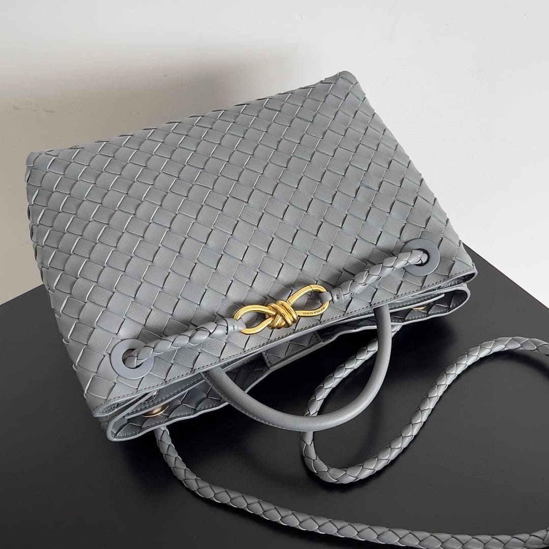 TÚI Bottega Veneta Women Small Andiamo in Lambskin Leather-Grey