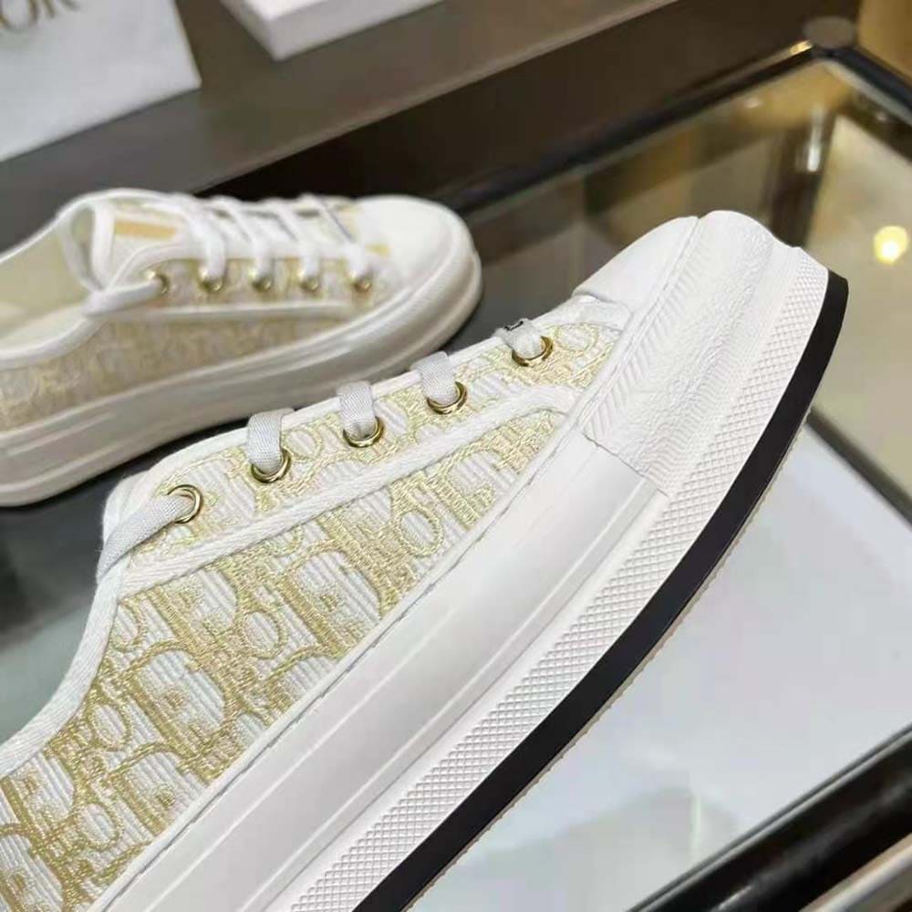 GIÀY Dior Women Walk’N’Dior Platform Sneaker White and Black Cotton Embroidered with Plan De Paris Motif