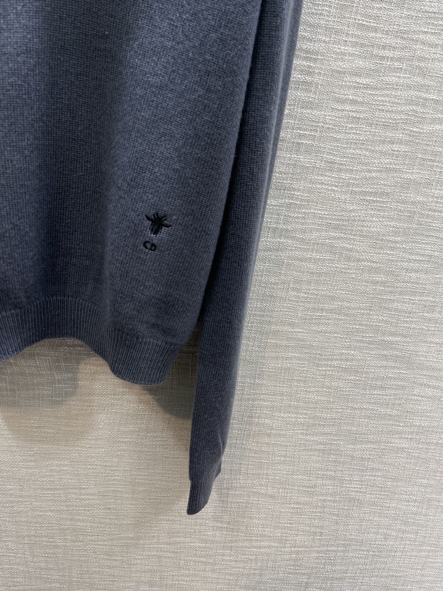 ÁO DIOR V-Neck Gray Sweater