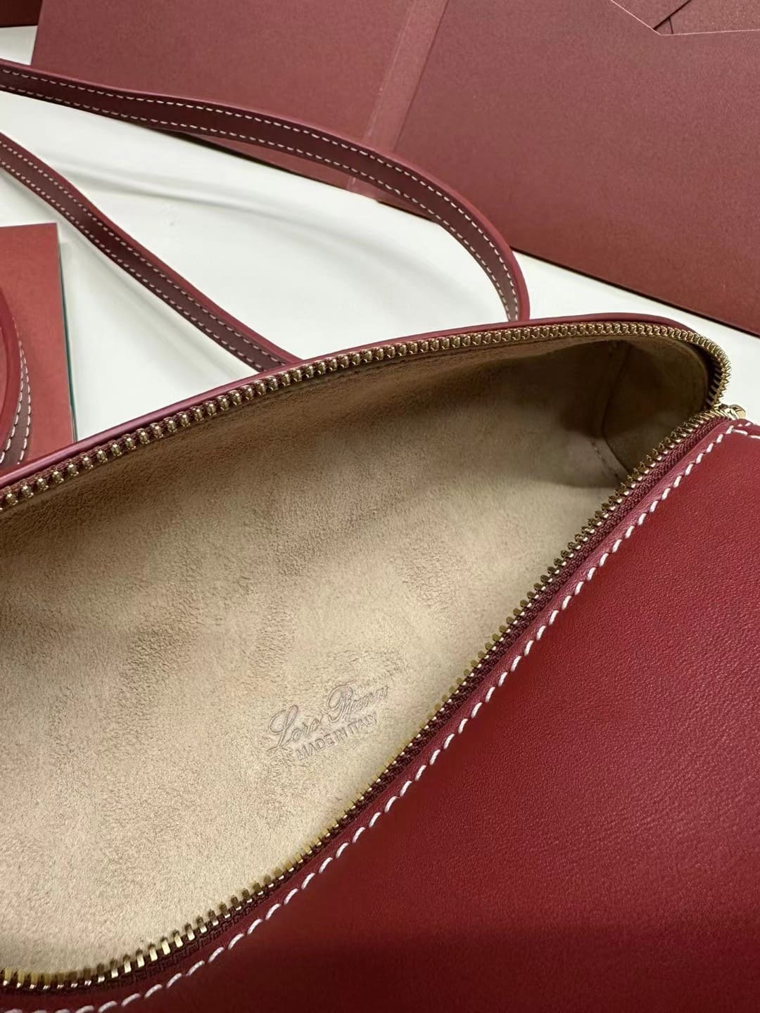 TÚI Loro Piana Women Extra Pocket L19 in Sheepskin Leather Red