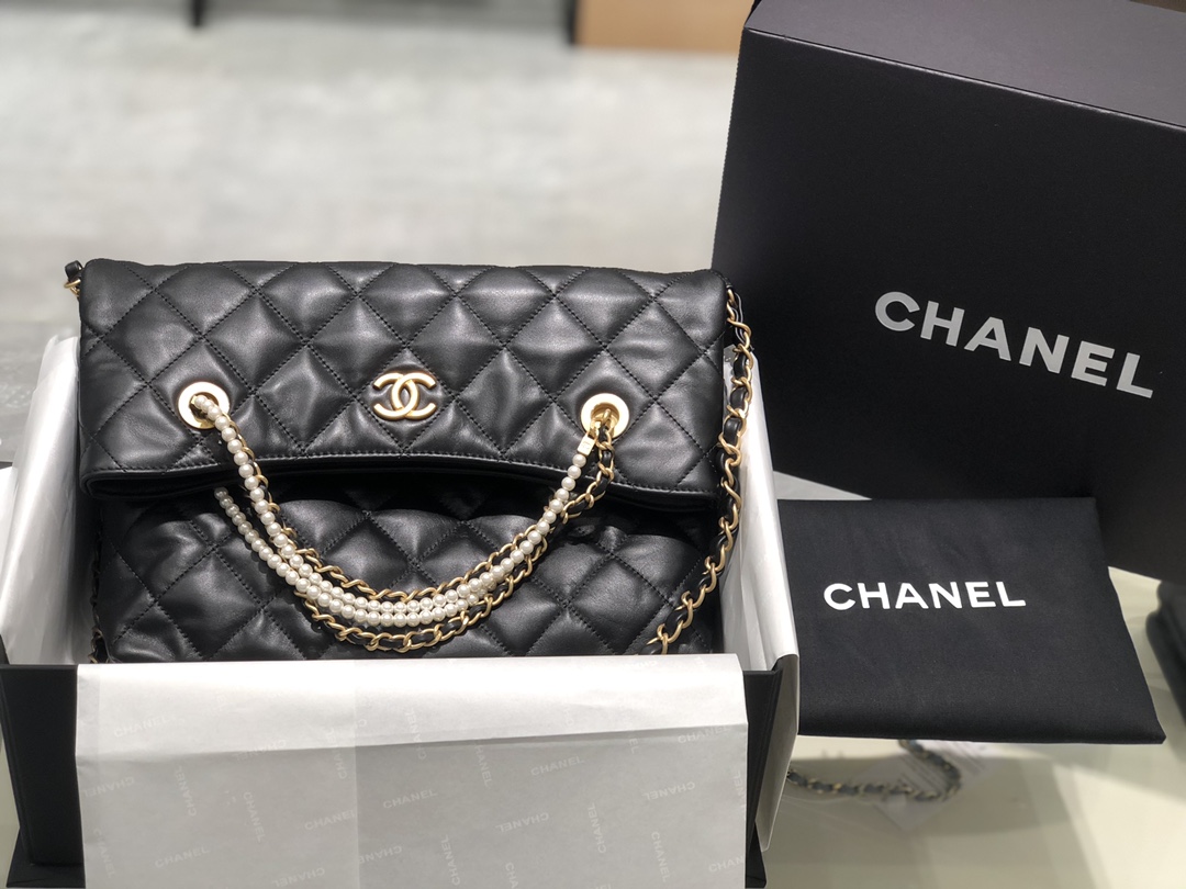TÚI CHANEL TOTE PEARL LAMBSKIN BLACK DA HAAS - Main Image