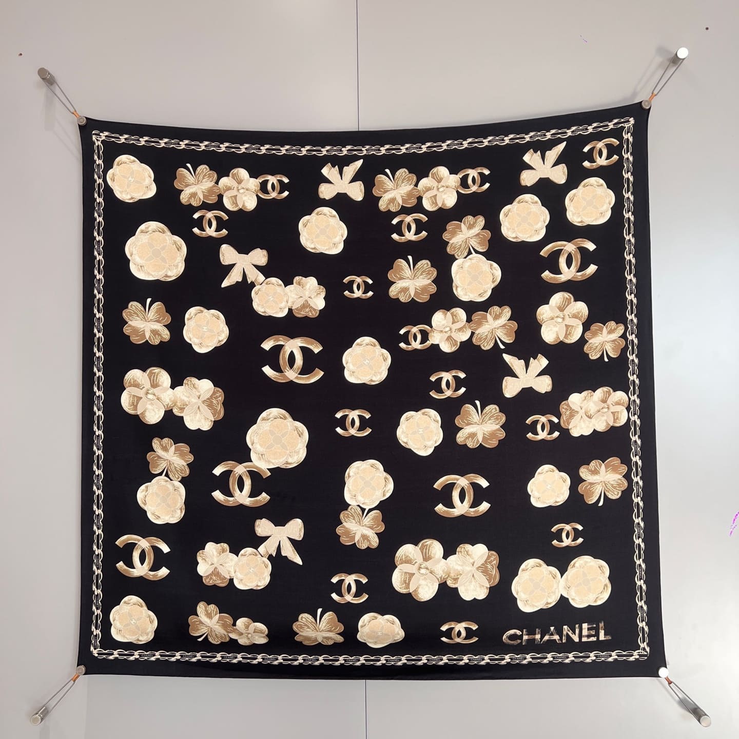 KHĂN CHANEL TOP QUALITY AAA SILK