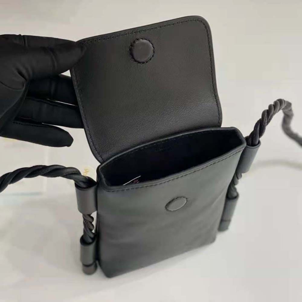 TÚI Chloe Women key Phone Pouch in Shiny Calfskin Leather-Black