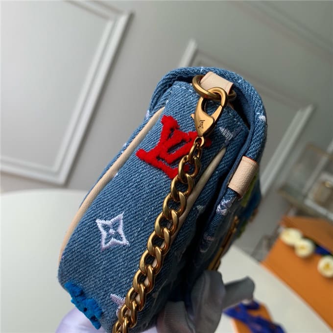 Túi LOUIS VUITTON new wave chain pochette wallet