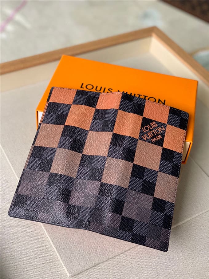 VÍ LOUIS VUITTON brazza wallet