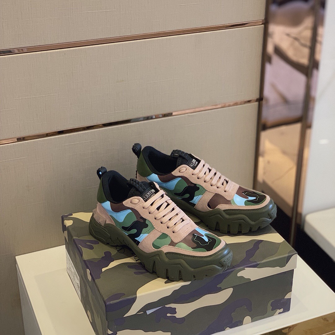 GIÀY VALENTINO CAMOULFLAGE LEATHER SNEAKER SHOES AAA