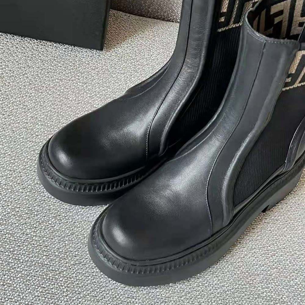 GIÀY Fendi Women Domino Black Leather Biker Boots