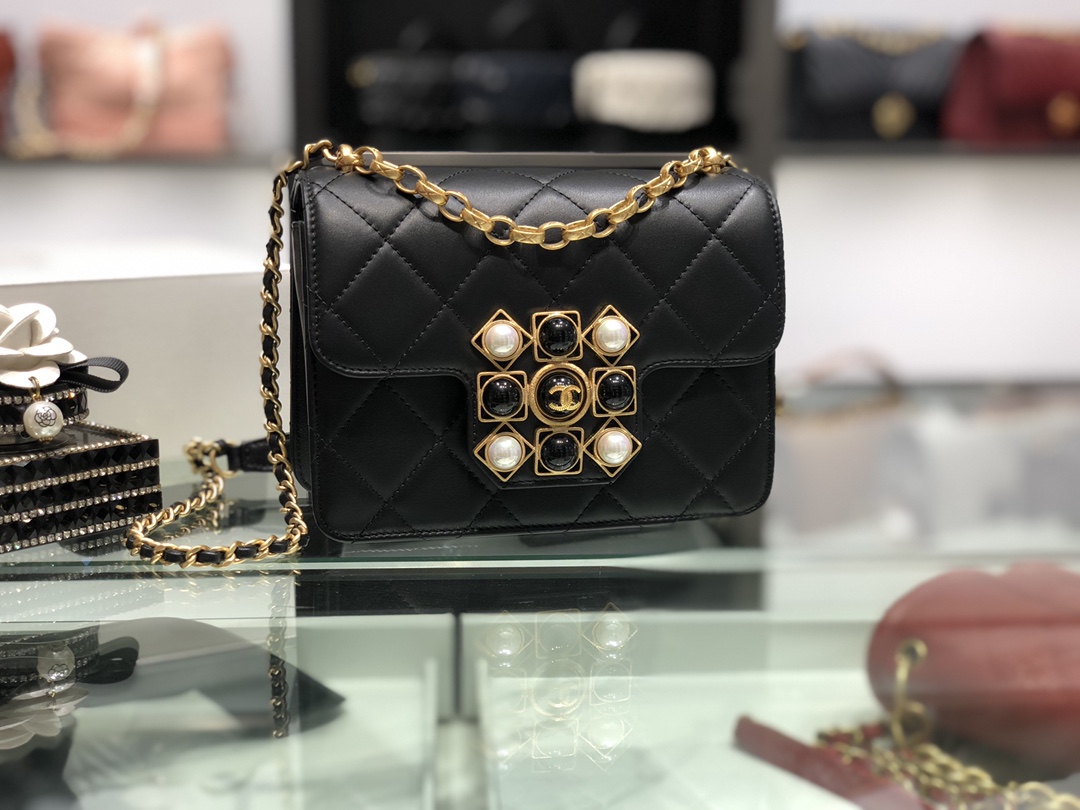 TÚI CHANEL COCO KINGDOM BLACK DA HAAS 17