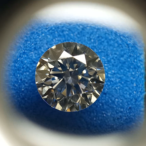 Lab Grown Diamond 1 Carat Round Brilliant Diamond