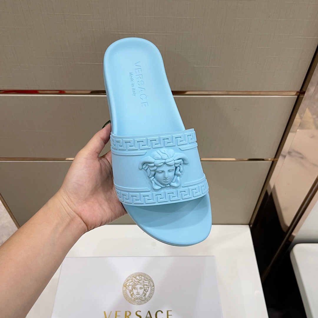 DÉP VERSACE MEDUSA HEAD SLIPPER