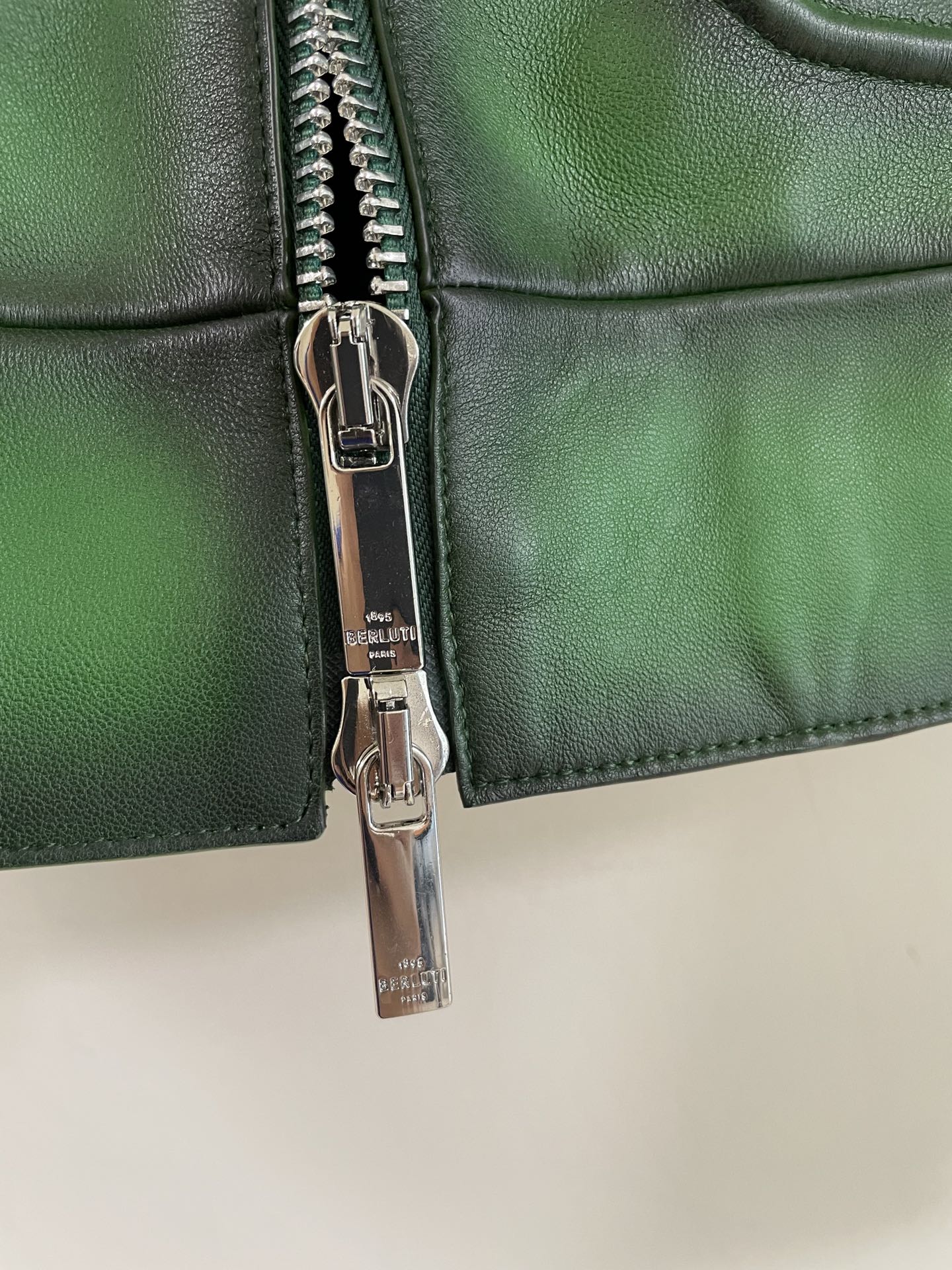 ÁO BERLUTI LEATHER JACKET GREEN