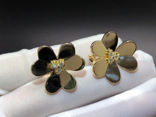 Hoa tai kim cương vàng 18k Van Cleef & Arpels Frivole Large 18K  (Liên hệ để biết giá)