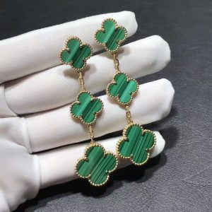 Bông tai Van Cleef & Arpels Magic Alhambra 3 motif Malachite vàng hồng 18K