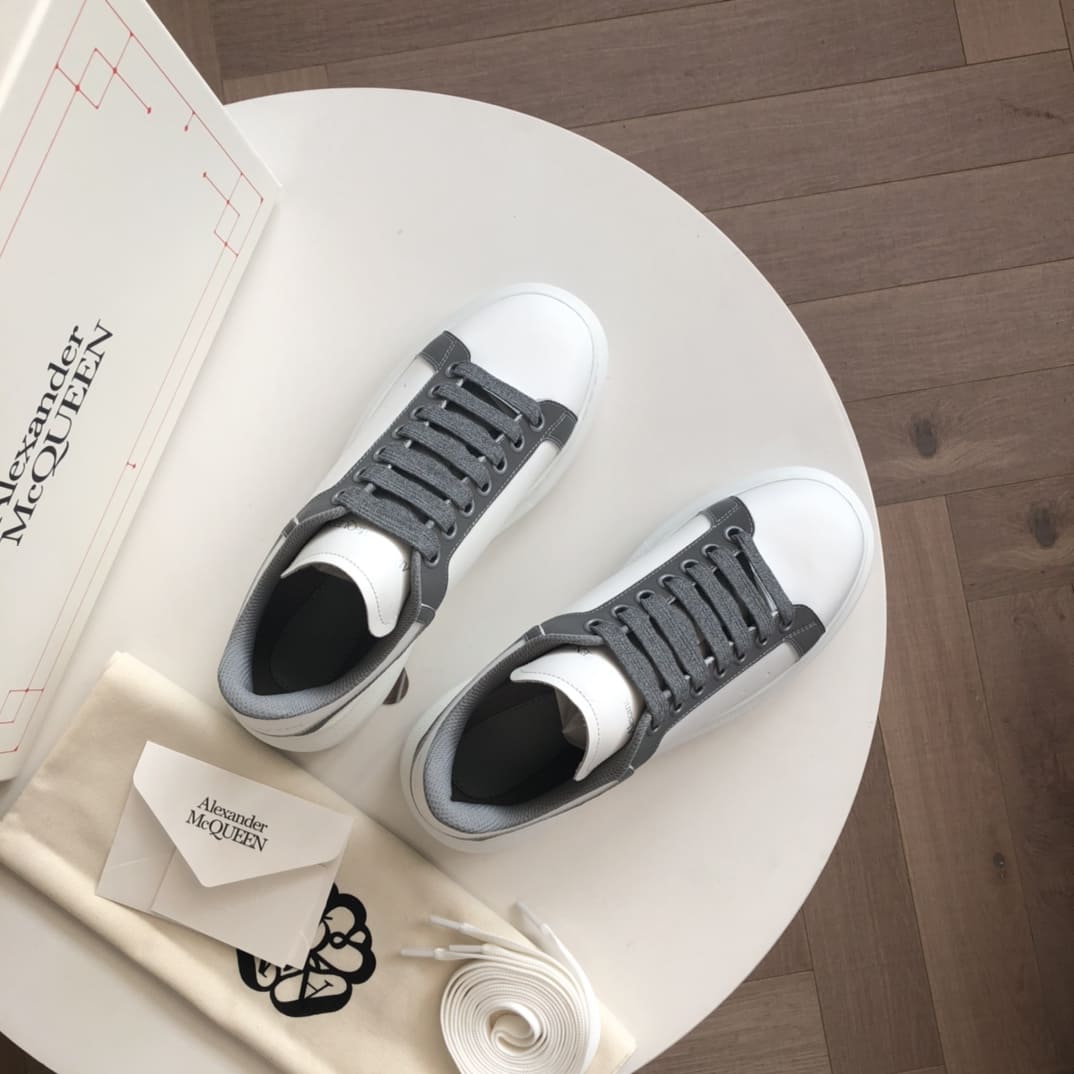 GIÀY ALEXANDER MCQUEEN SNEAKERS SHOES AAA UNISEX NAM VÀ NỮ DA BÊ HẢO HẠNG