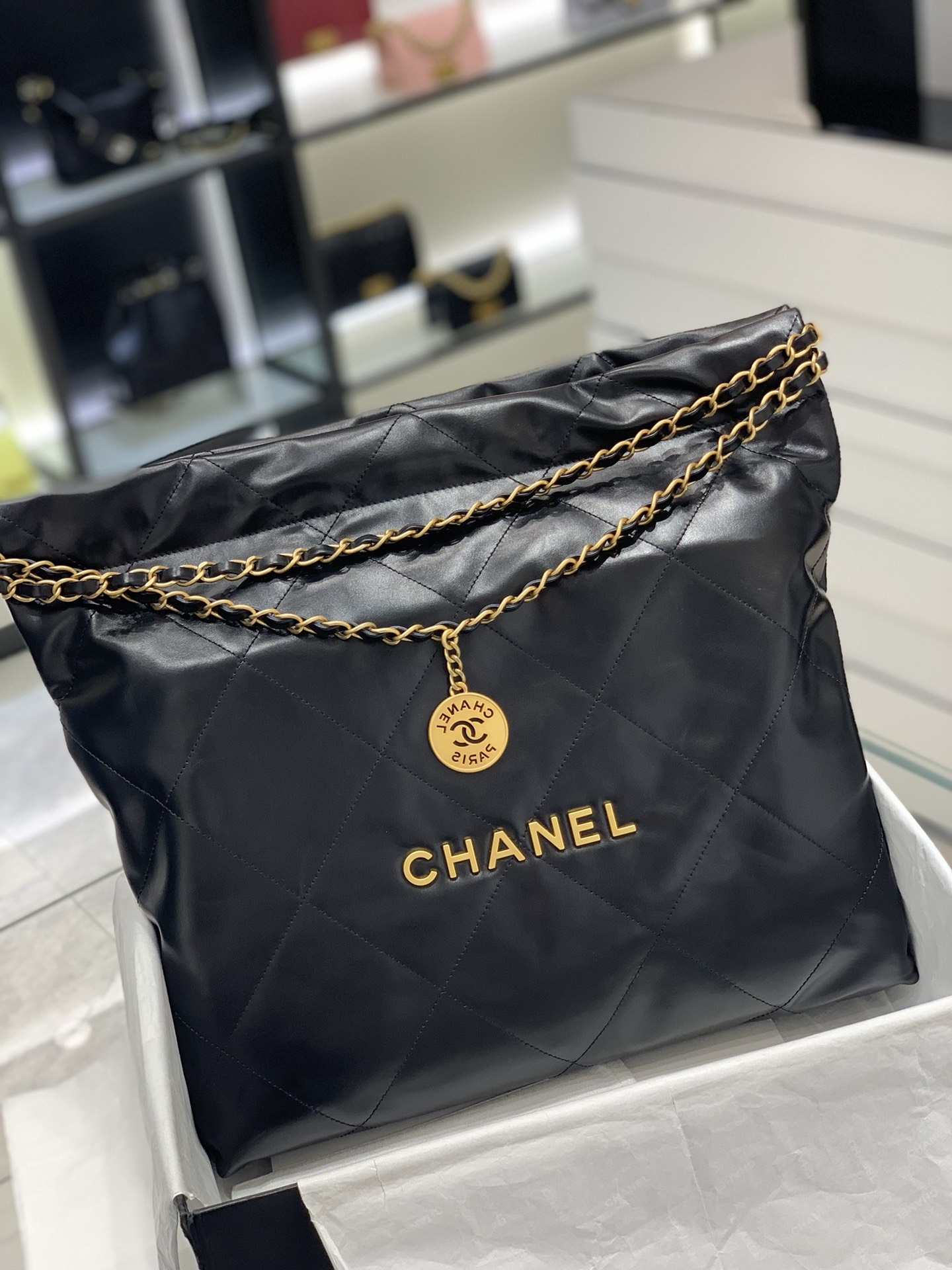 TÚI CHANEL 22 Matte Black đen Gold da HAAS
