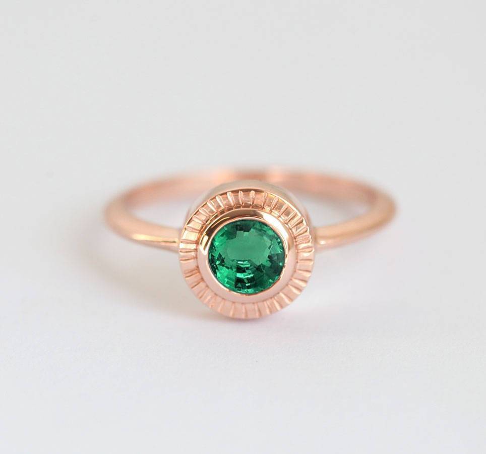 EMERALD  ENGAGEMENT RING 14K YELLOW GOLD