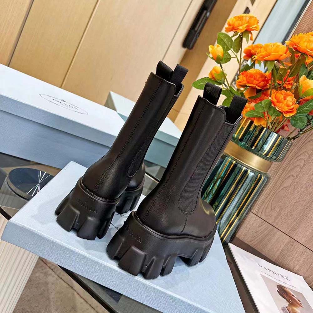 GIÀY Prada Unisex Monolith Brushed Leather Chelsea Boots