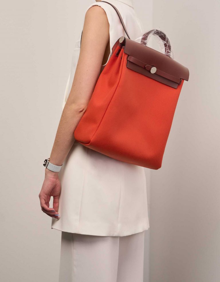 TÚI Hermès Herbag Backpack Toile Vache Hunter Orange Mécano Rouge H