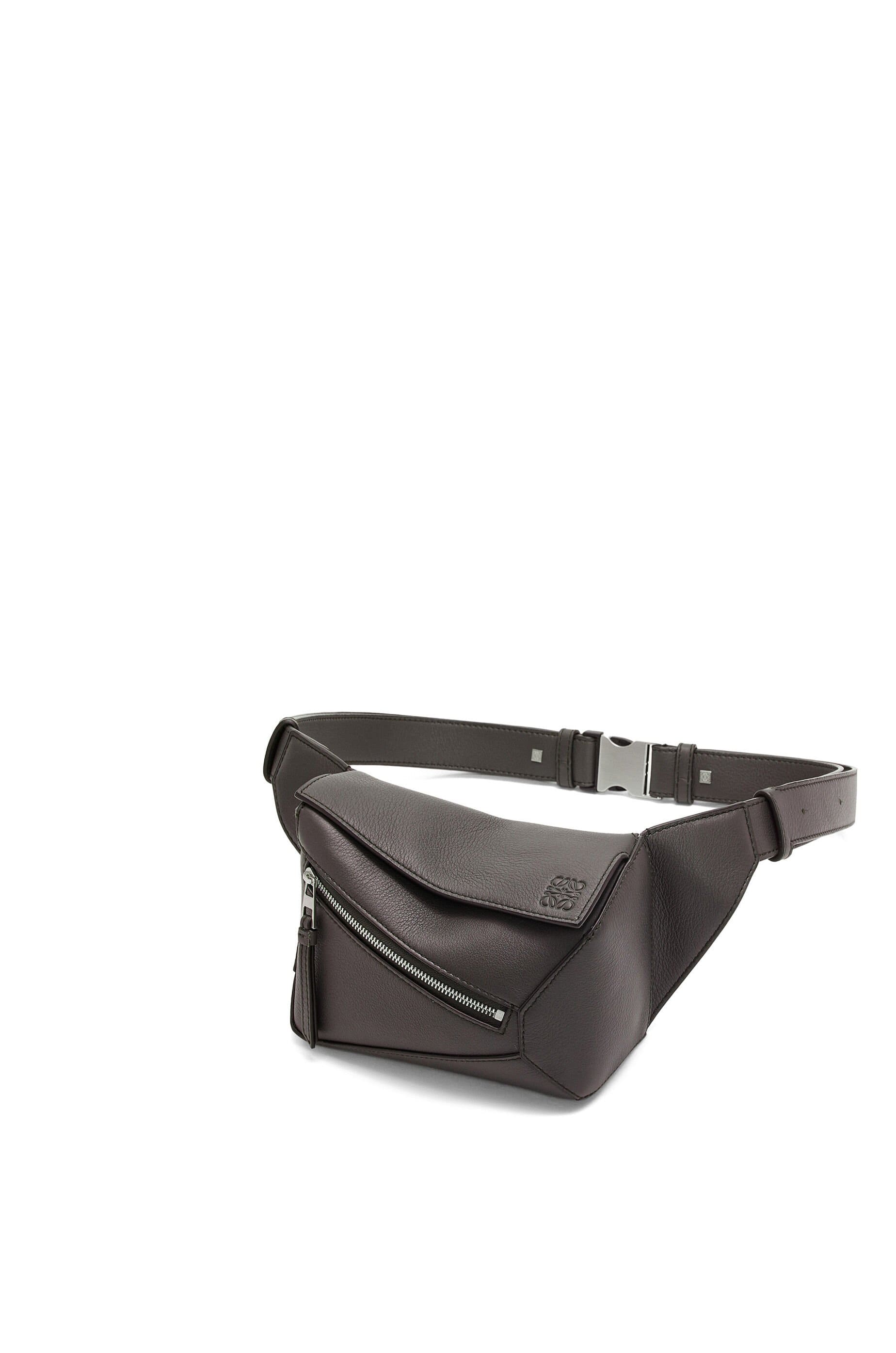 Túi LOEWE Mini Puzzle Bumbag in classic calfskin dark grey unisex
