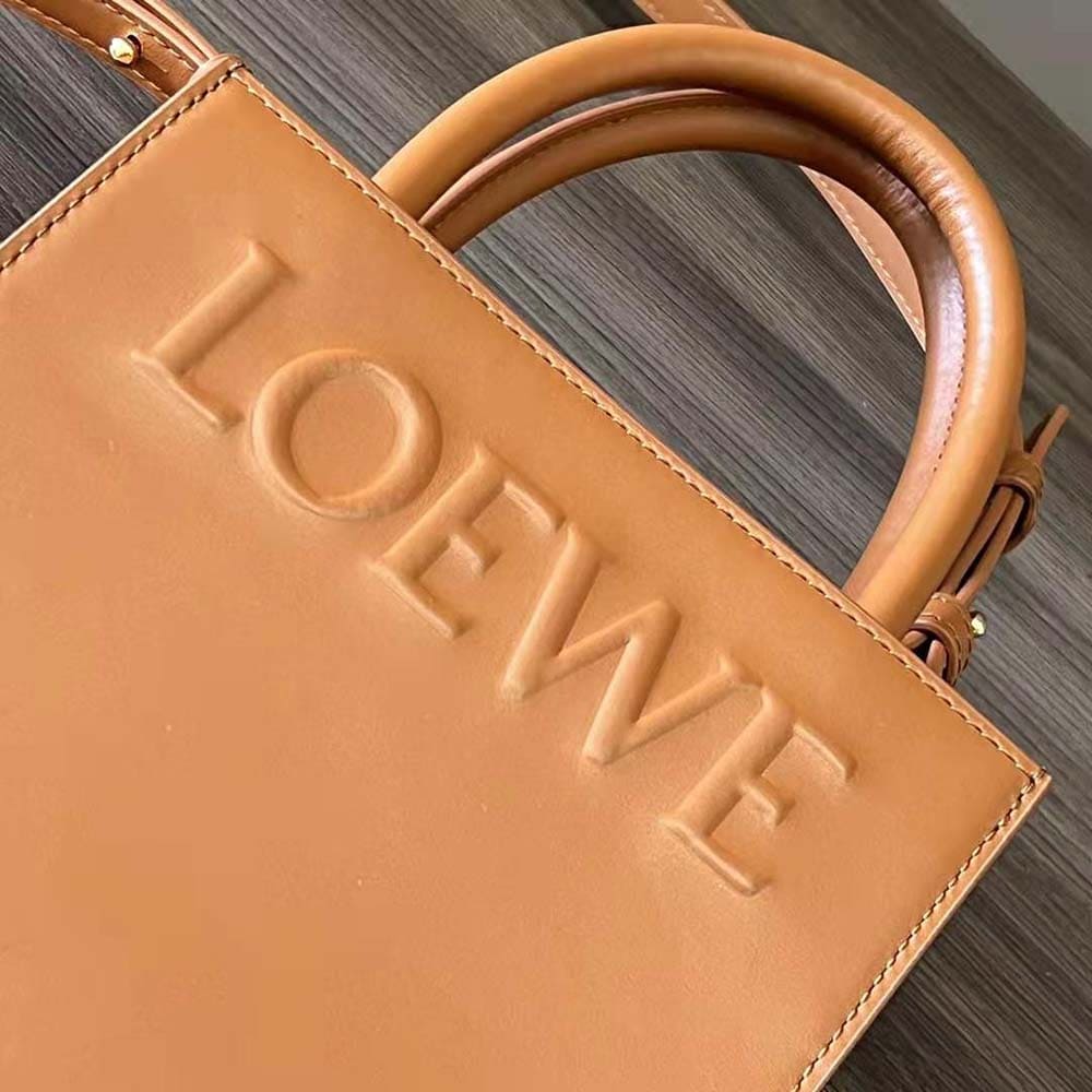 TÚI LOEWE Tote Standard A5 bằng da bê màu nâu đậm