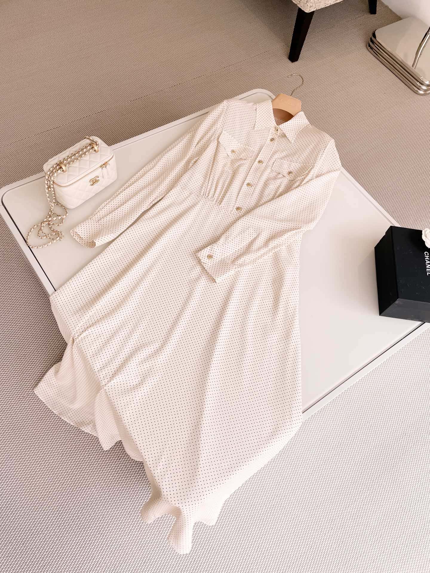 ĐẦM MIU MIU CHẤM BI CỔ BẺ DRESS High Classy