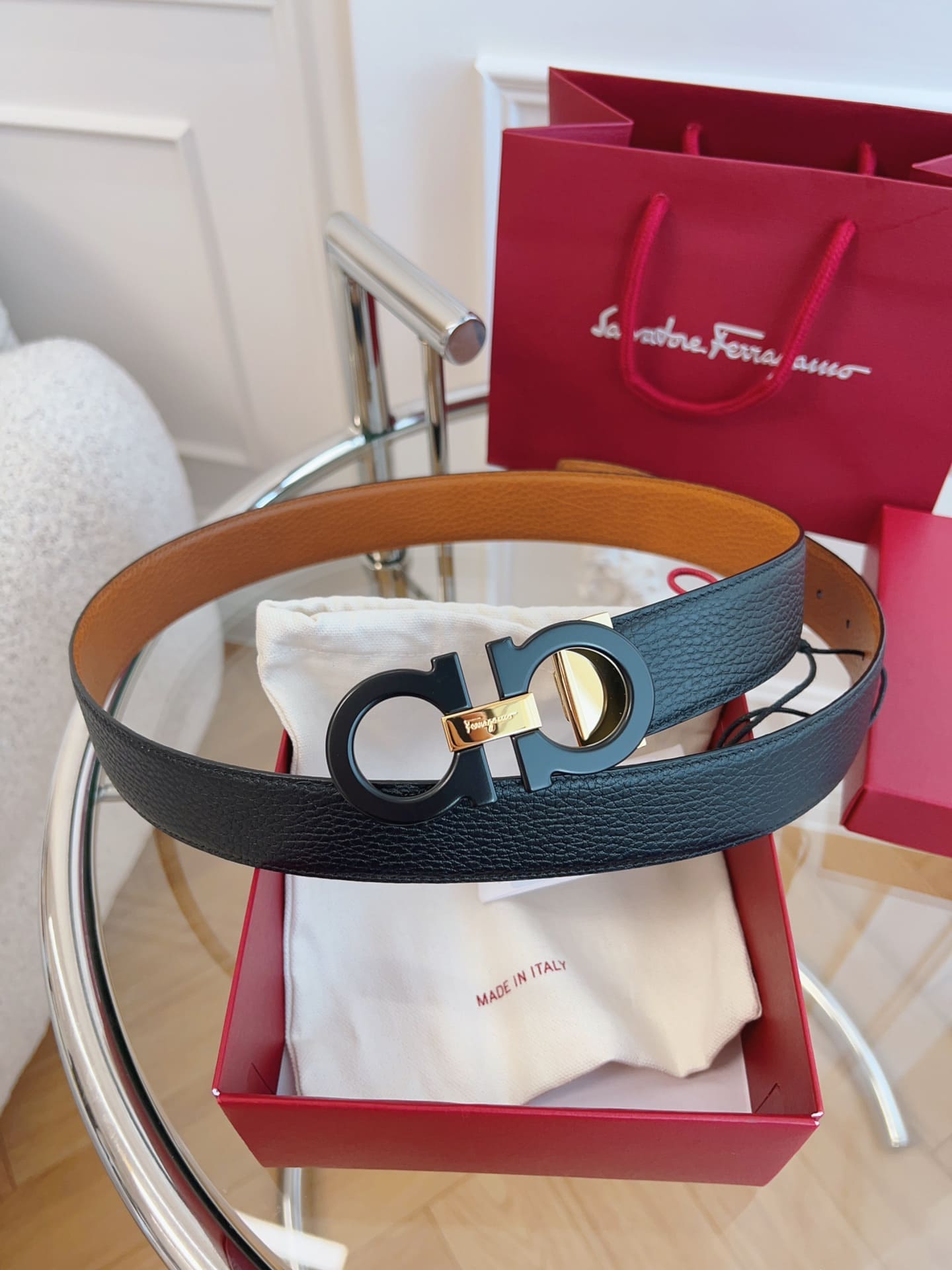 DÂY LƯNG Salvatore Ferragamo Adjustable Gancini Belt Khóa vàng đen