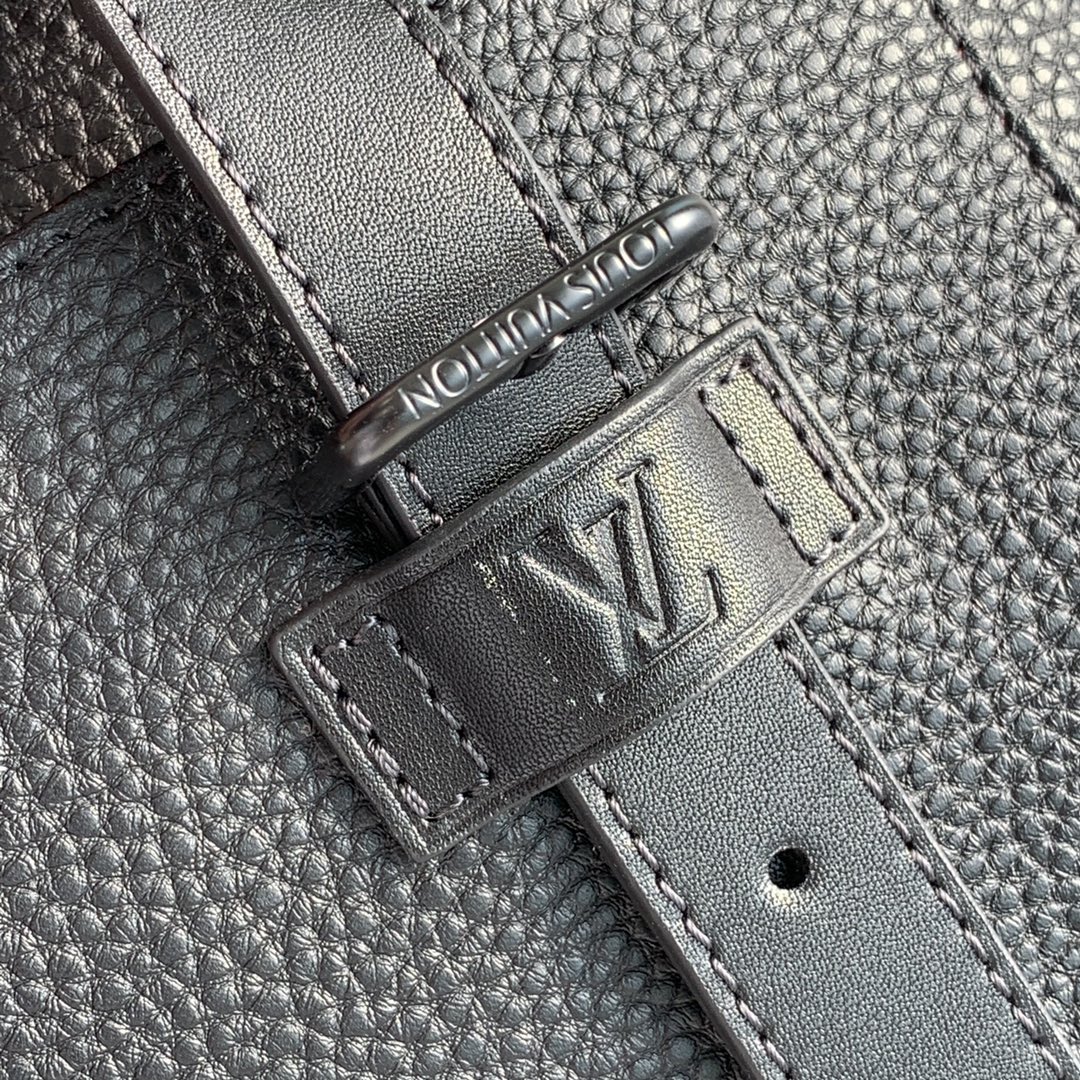 TÚI LOUIS VUITTON Flight Case Taurillon Shadow Monogram Business Bag
