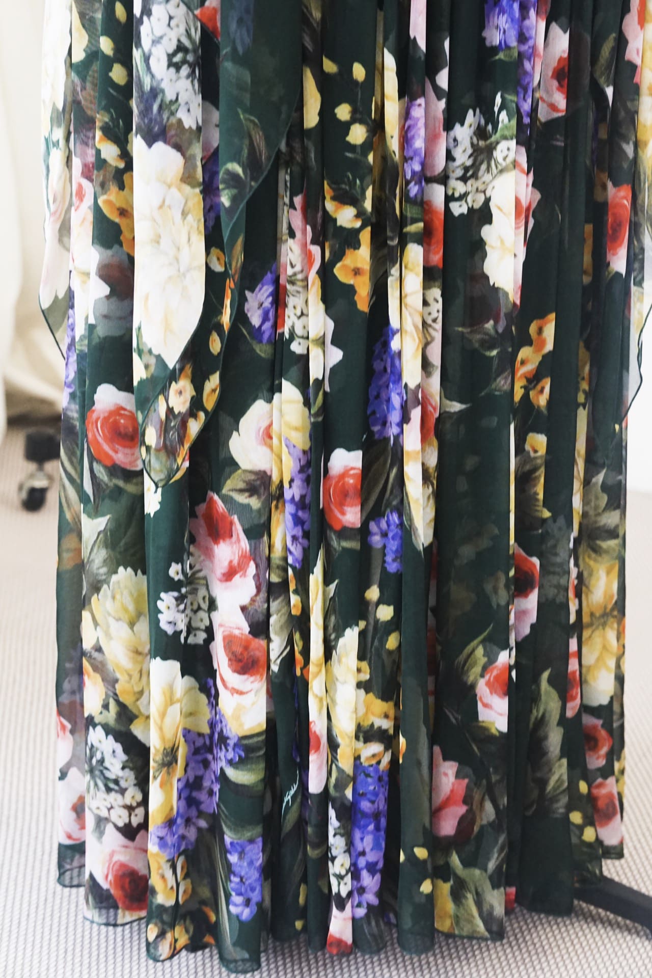 VÁY DOLCE & GABBANA BLACK BLUE FLORAL PRINT LONG DRESS High Classy