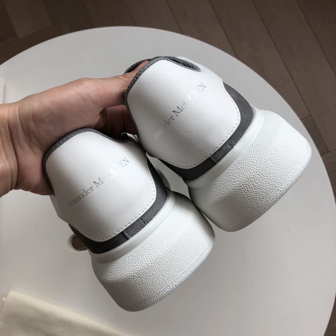 GIÀY ALEXANDER MCQUEEN SNEAKERS SHOES AAA UNISEX NAM VÀ NỮ DA BÊ HẢO HẠNG