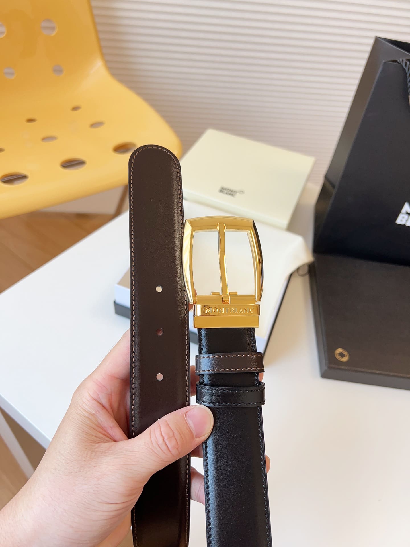 DÂY LƯNG MONTBLANC CALFSKIN LEATHER Belt Khóa vàng