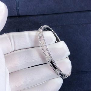 Vòng tay Van Cleef & Arpels Perlée Sweet Clovers kim cương vàng trắng 18K