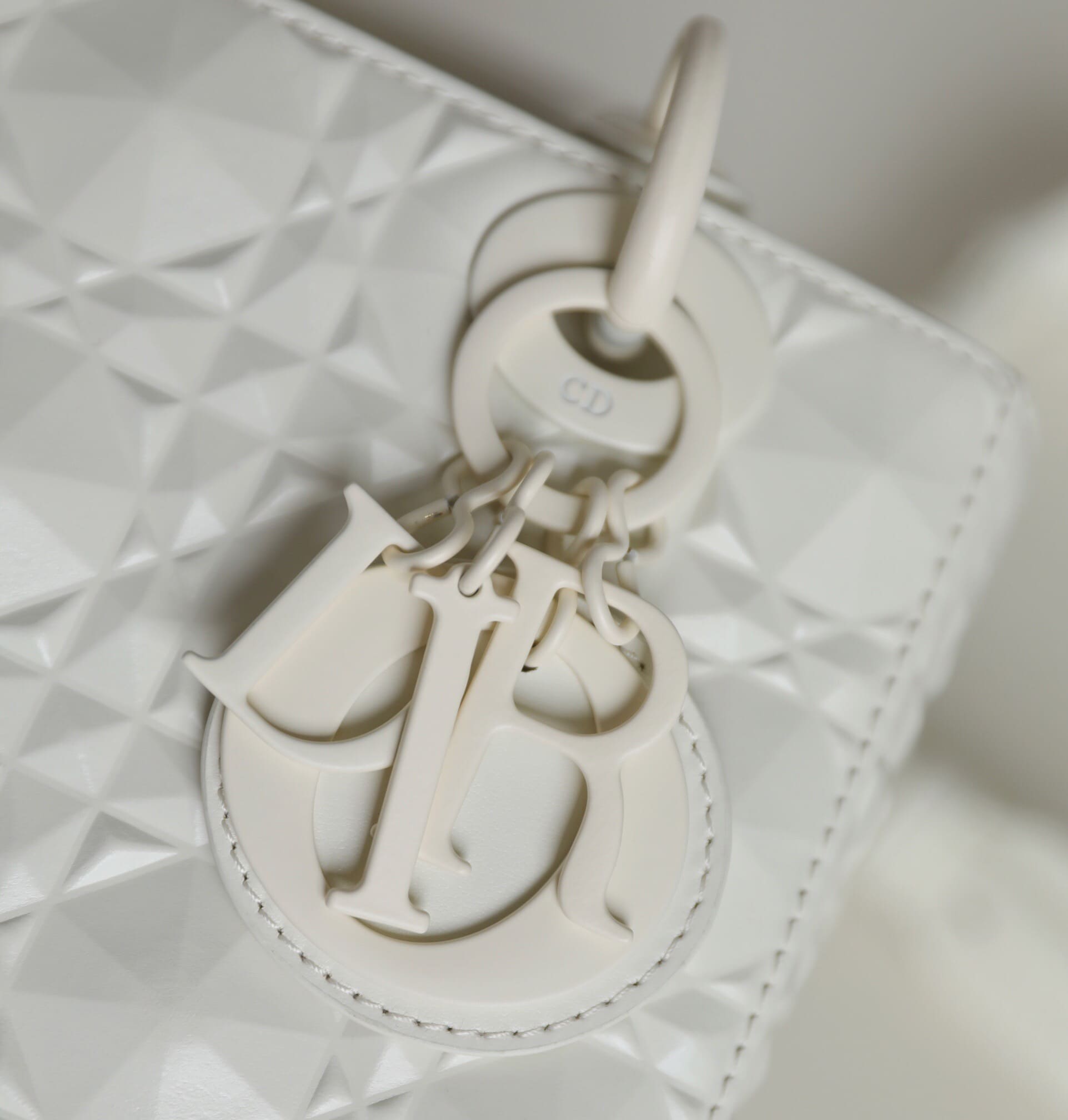 TÚI CHRISTIAN DIOR Small Lady Dior my Abcdior Bag White Cannage Calfskin with Diamond Motif Top Quality