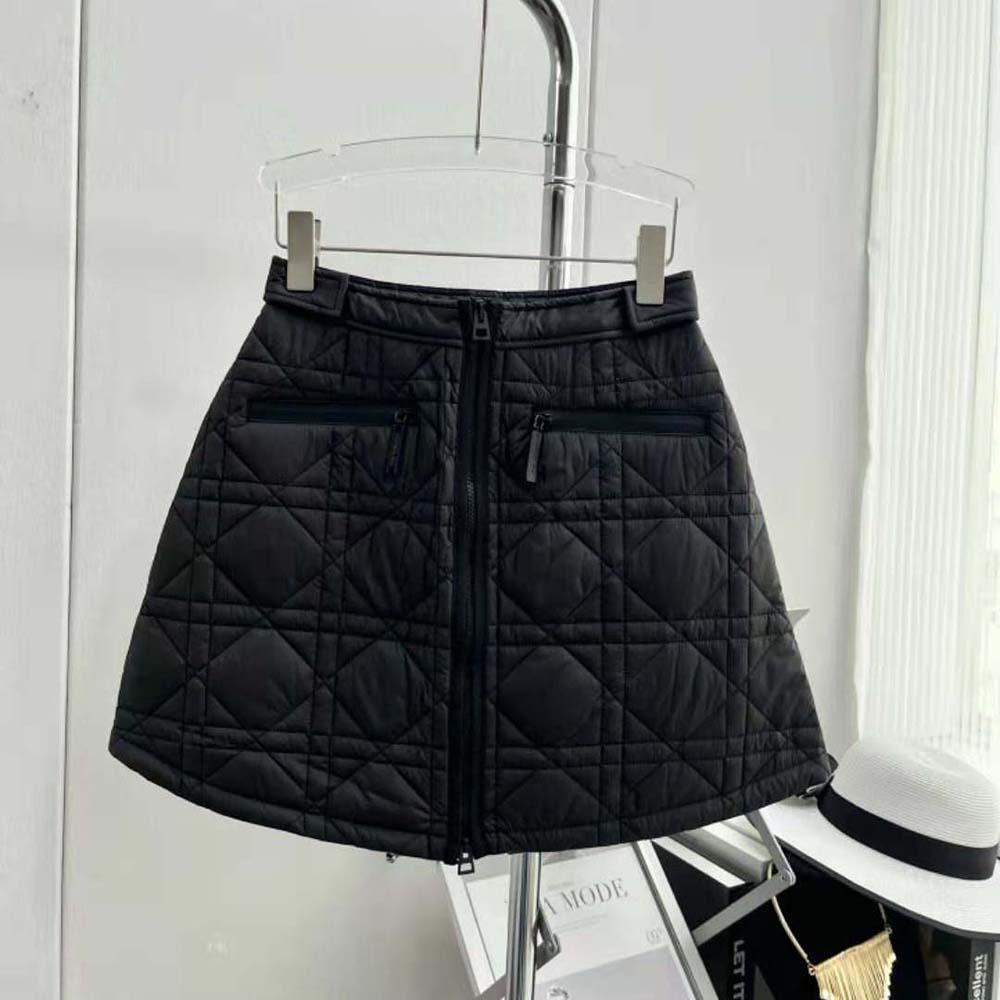 Chân váy Dior Macrocannage Flared Miniskirt Black Quilted Technical Taffeta