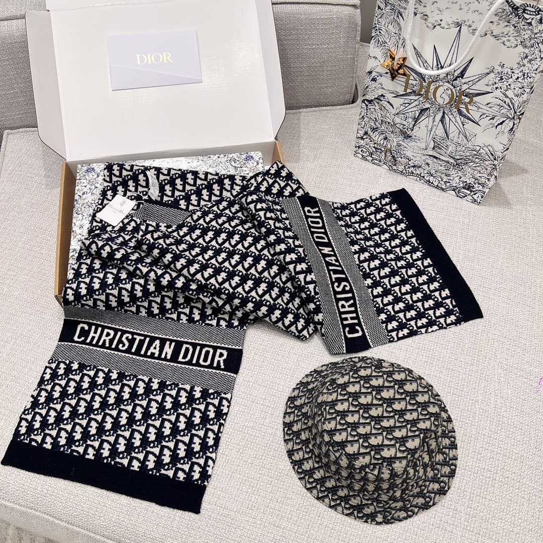KHĂN DIOR TOP QUALITY AAA