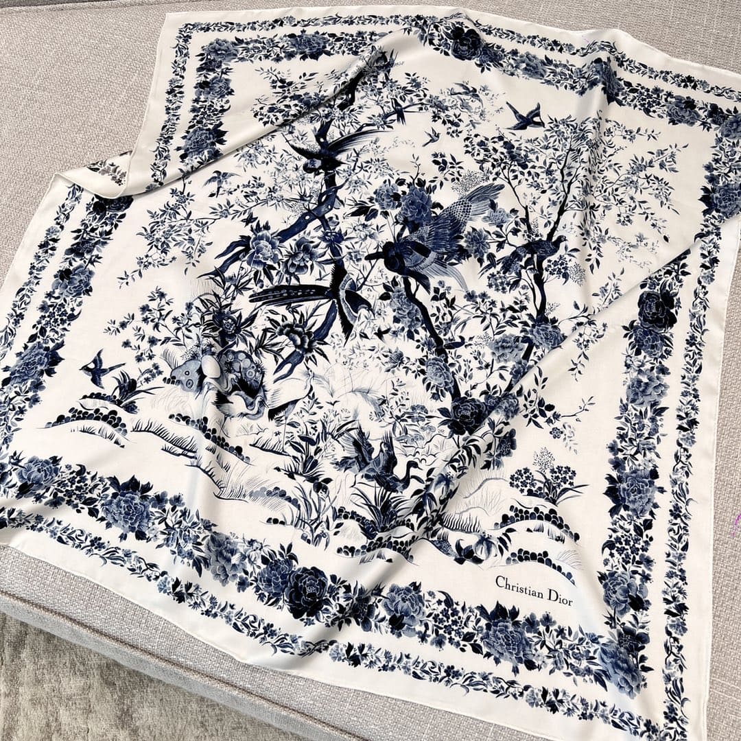 KHĂN DIOR TOP QUALITY AAA SILK