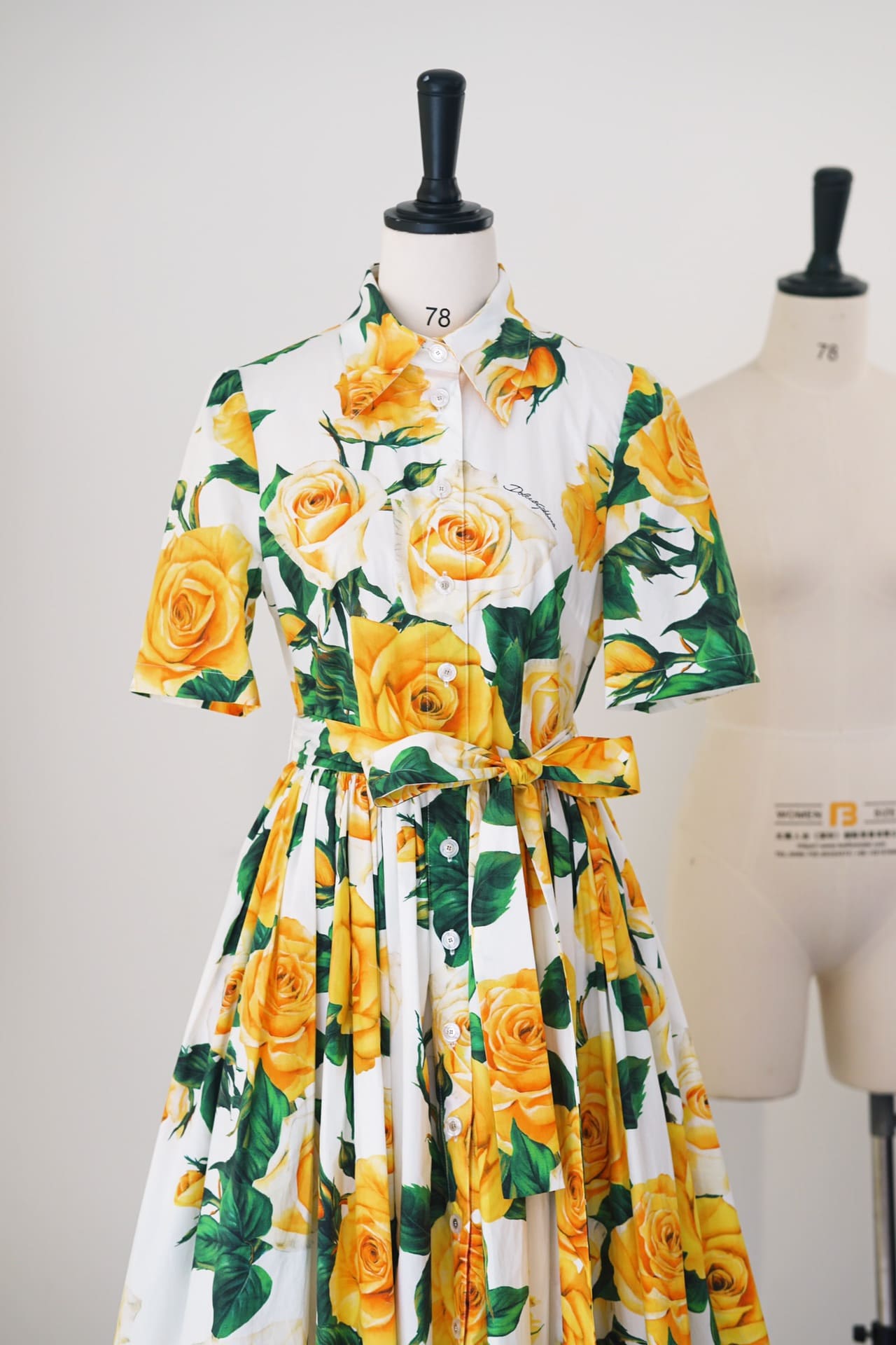 VÁY DOLCE & GABBANA GREEN YELLOW FLORAL PRINT MIDI DRESS High Classy