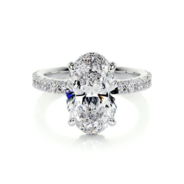 Nhẫn kim cương nhân tạo hình bầu dục vàng trắng 18K