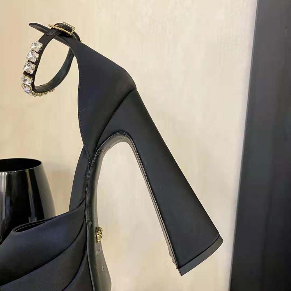 GIÀY Versace Women Aevitas Pointy Platform Pumps in 16cm Heel Height