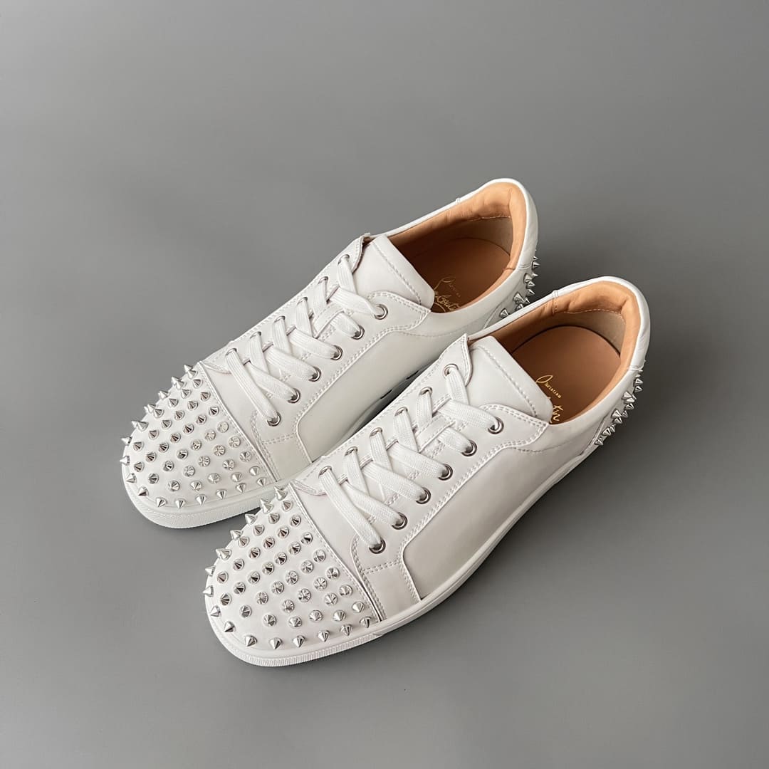 GIÀY CHRISTIAN LOUBOUTIN JUNIOR SPIKES TOP QUALITY SHOES AAA