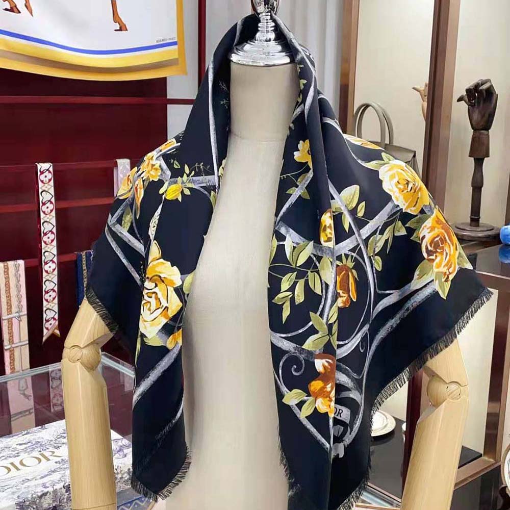 KHĂN Dior Granville 90 Square Scarf Black and Gold-Tone Silk Twill