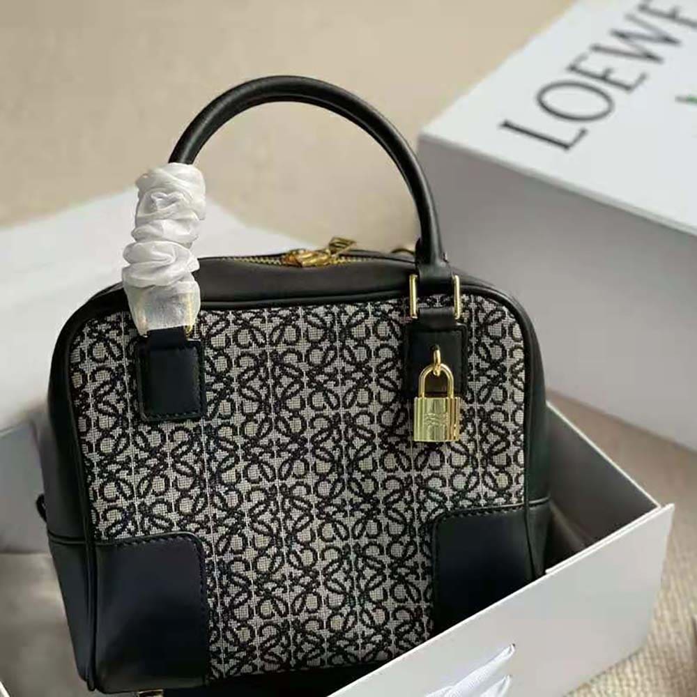 TÚI LOEWE Amazona 19 Square Bag bằng vải Jacquard và da bê đen