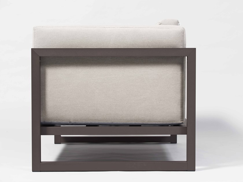 GHẾ SOCHI Upholstered fabric with armrests ARMCHAIR