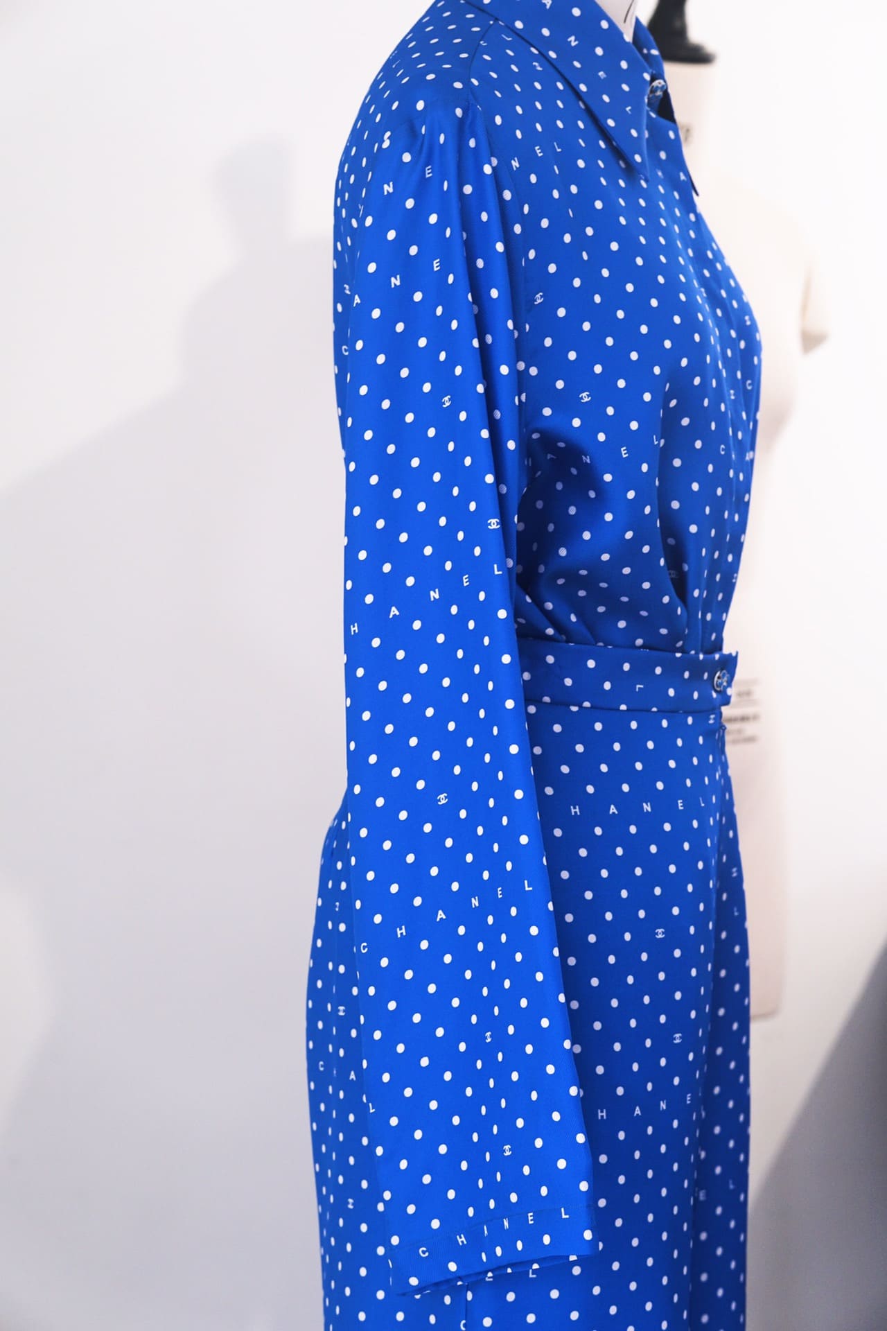 BỘ ĐỒ CHANEL CHẤM BI MÀU XANH LONG DRESS High Classy