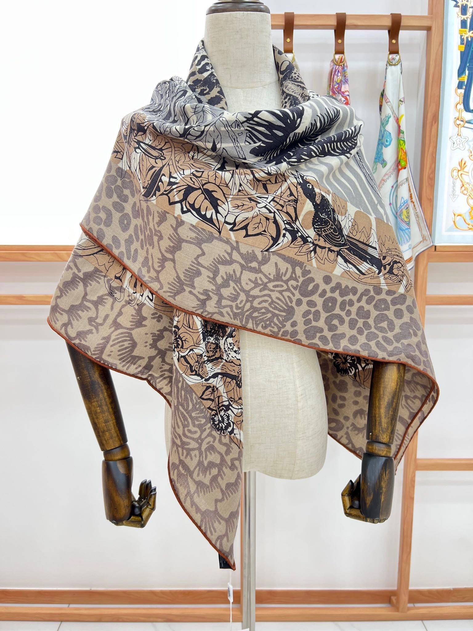 KHĂN HERMES cashmere scarf