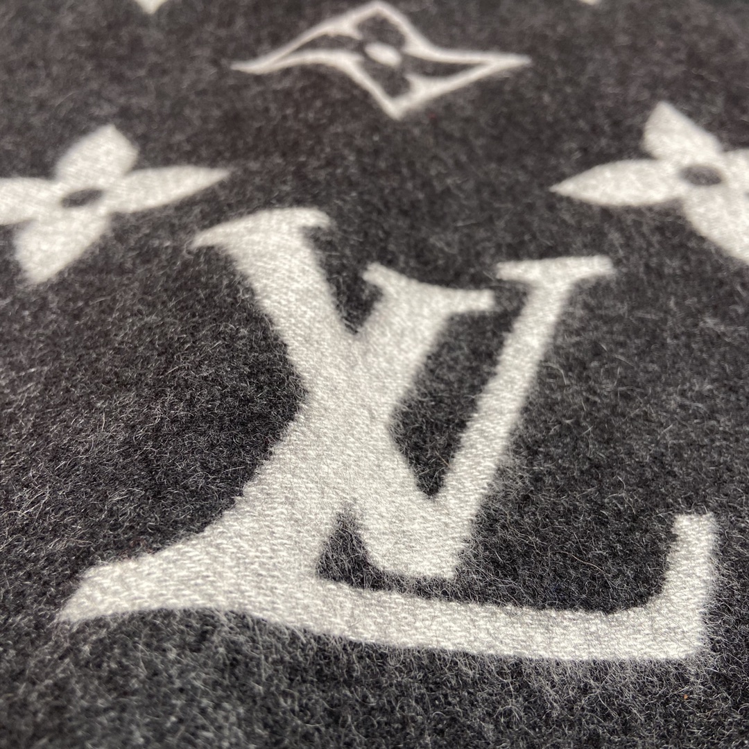 KHĂN Louis Vuitton Double-sided cashmere Scarf